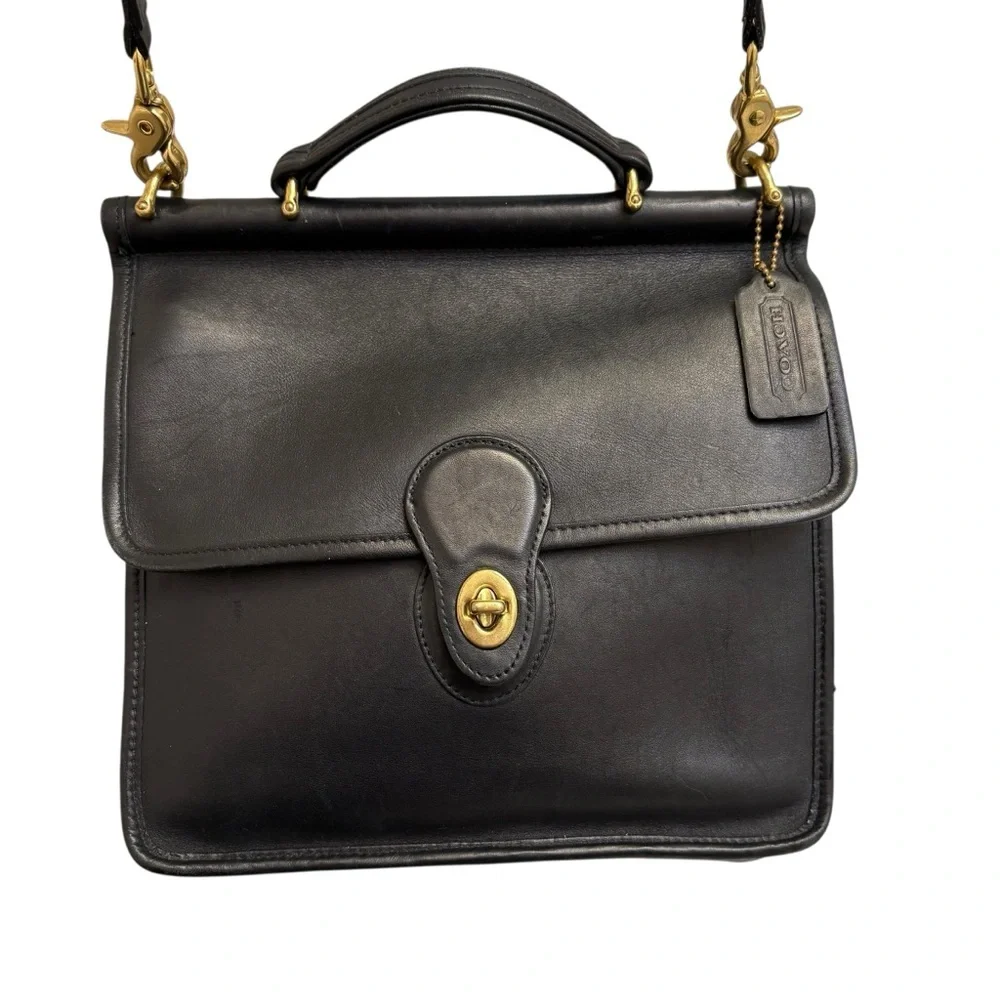 Coach vintage black leather 9927 Dominican Republic Willis bag